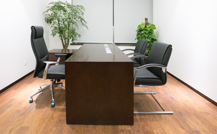 實(shí)木辦公桌 實(shí)木辦公桌
